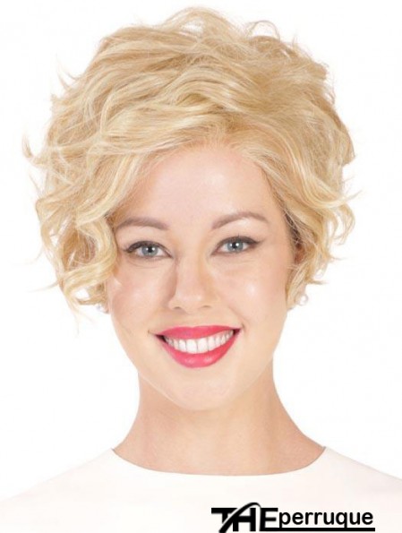 Perruques bouclées blondes monofilament bouclées de flexibilité synthétique